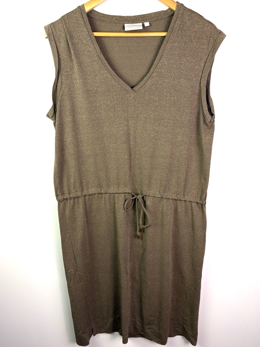 InWearSleeveless Drawstring Midi Dress in Olive Green with Subtle Shimmer Size L